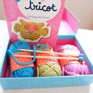 3For$20/Ma malle à tricot - Apprendre à tricoter - Brand new knitting kit!